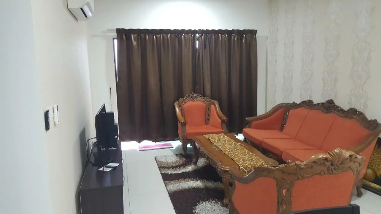 Dream Home @ Emira Residence, Section 13 Shah Alam 0*,  Malaysia
